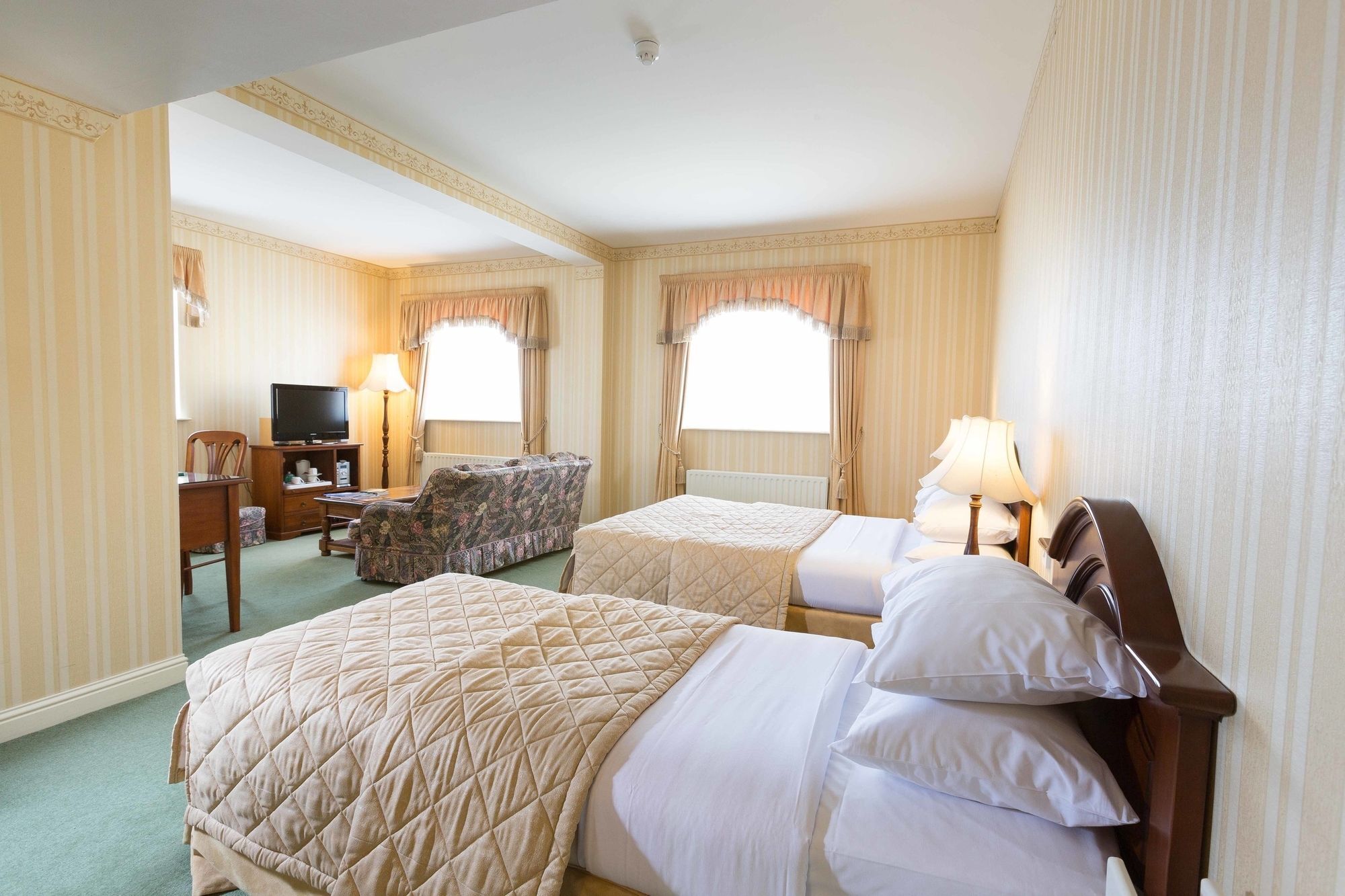Sheedy'S Boutique Hotel Lisdoonvarna Esterno foto