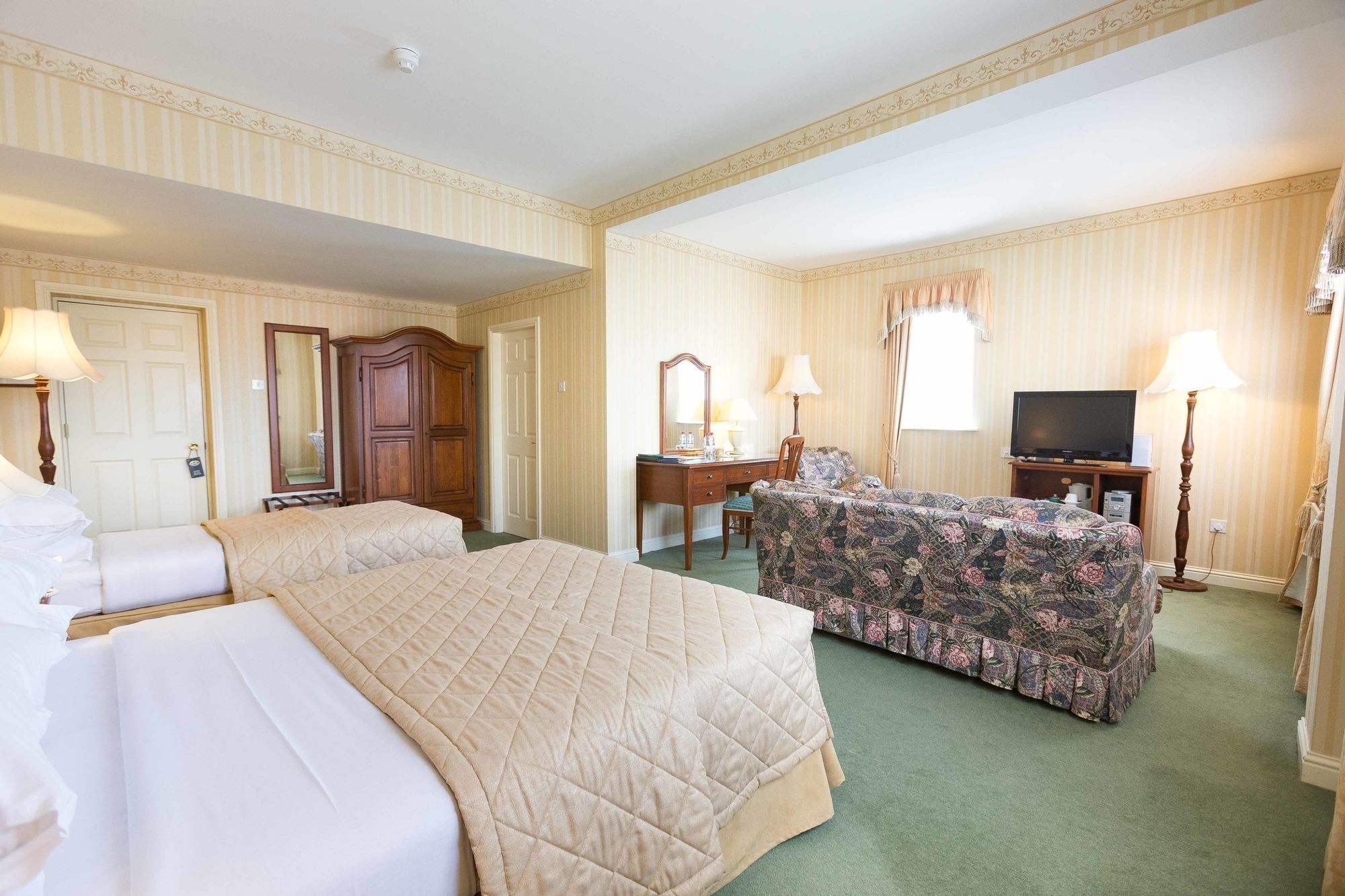 Sheedy'S Boutique Hotel Lisdoonvarna Esterno foto